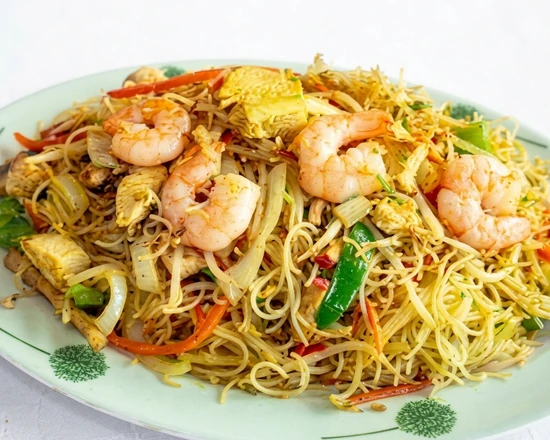Shanghai noodles at Szechuan Kitchen, Chinese and Vietnamese food in Saskatoon